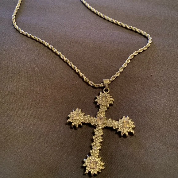 Elegant silver & pink Cross Pendant Necklace - Picture 1 of 6